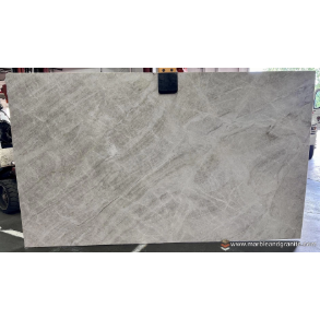 19624 - quartzite countertop
